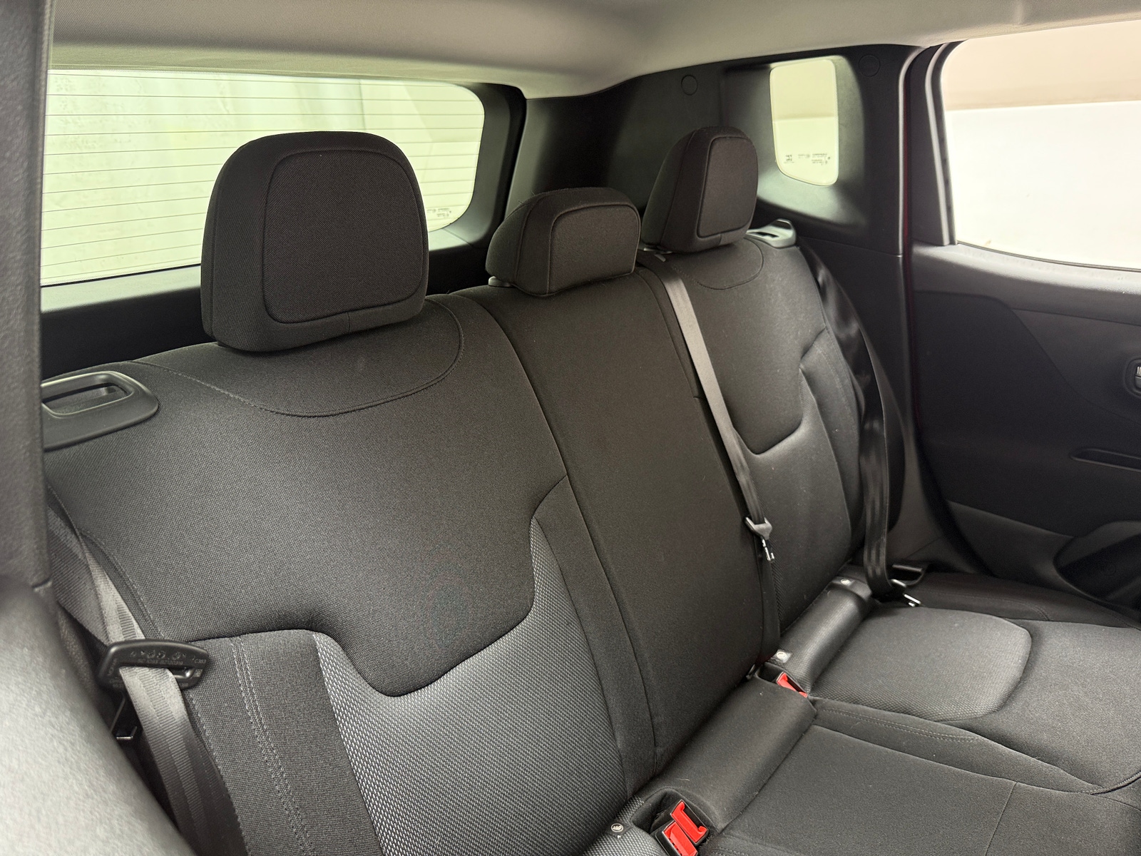 Thumbnail: 2019 Jeep Renegade - 6