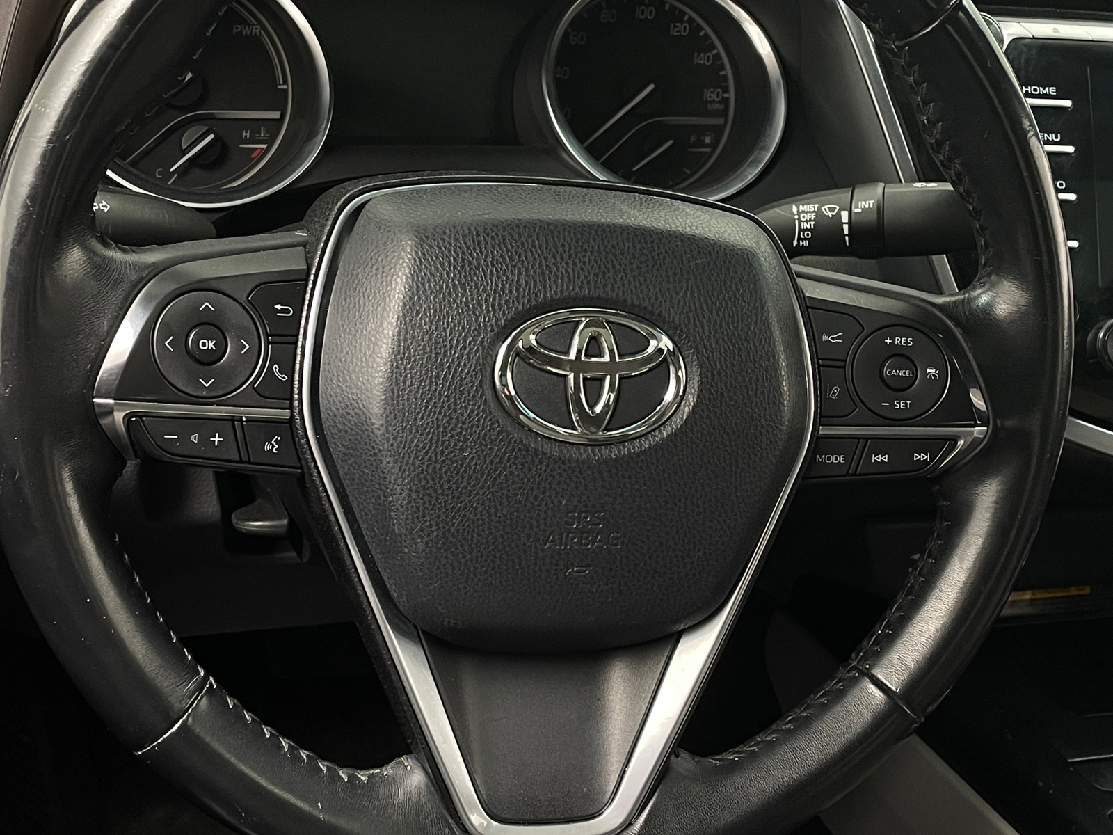 Thumbnail: 2018 Toyota Camry - 4