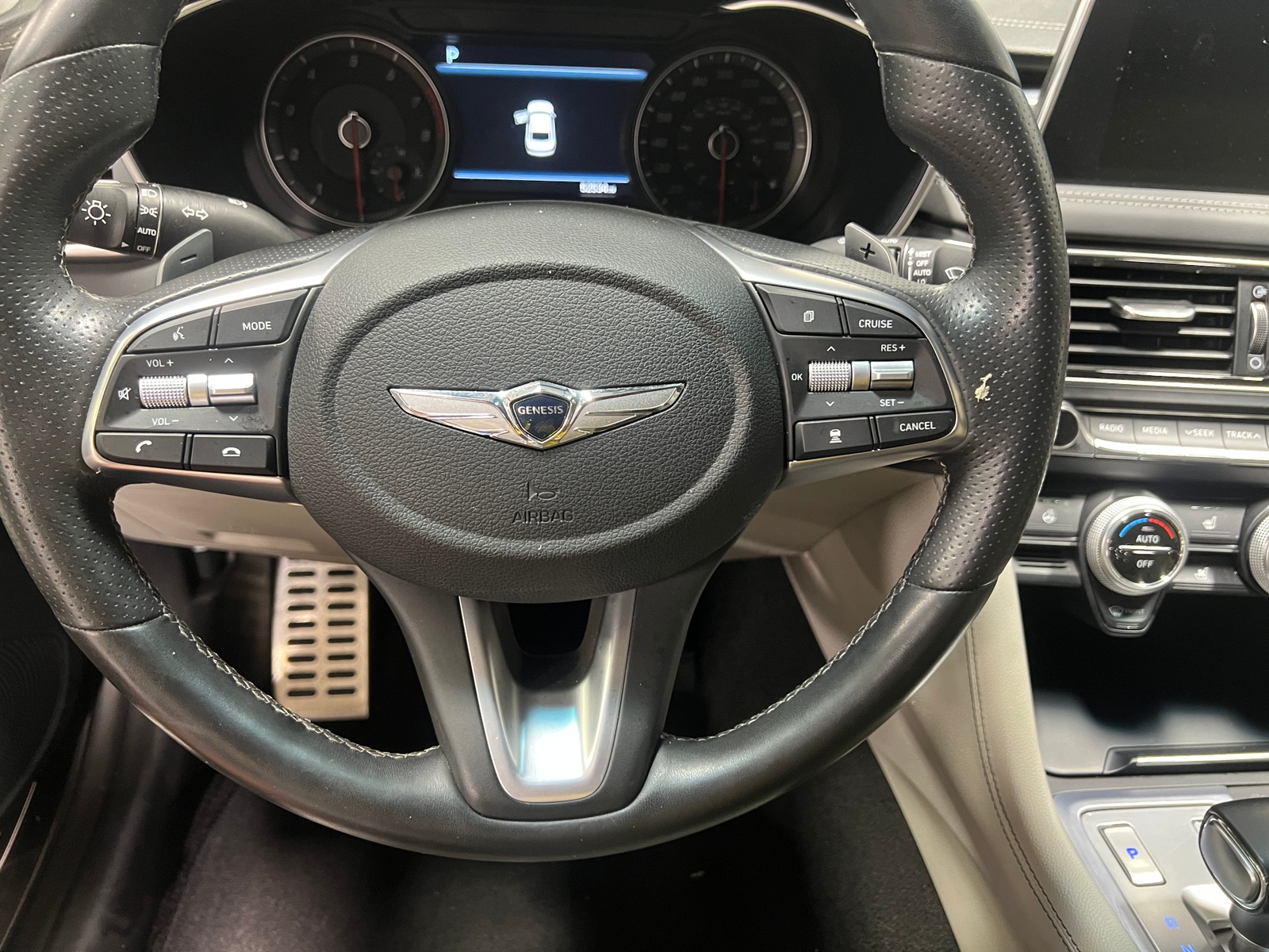 Thumbnail: 2020 Genesis G70 - 4