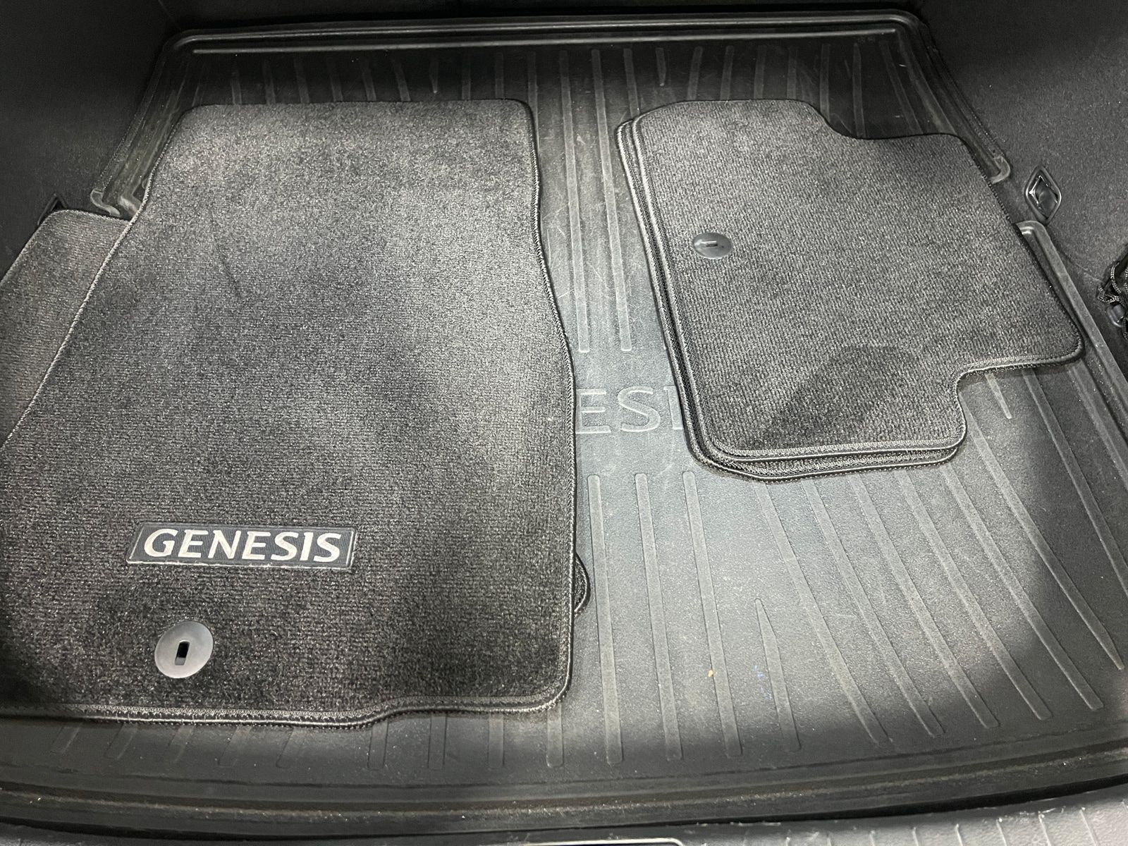 Thumbnail: 2020 Genesis G70 - 6