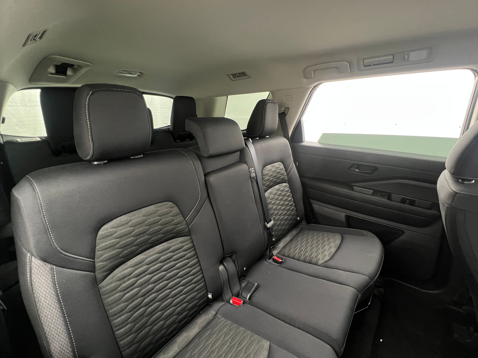 Thumbnail: 2023 Nissan Pathfinder - 6