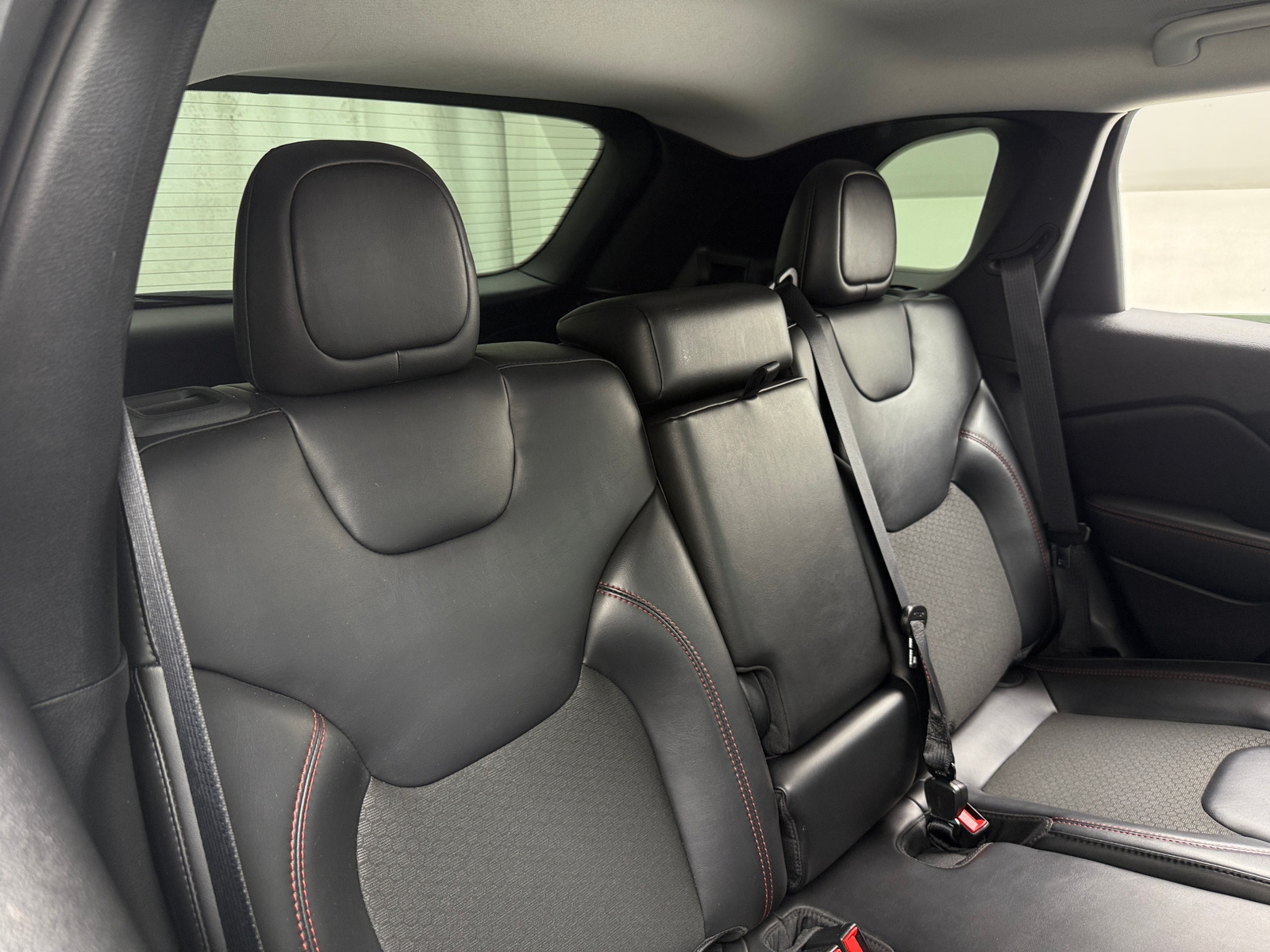 Thumbnail: 2021 Jeep Cherokee - 6