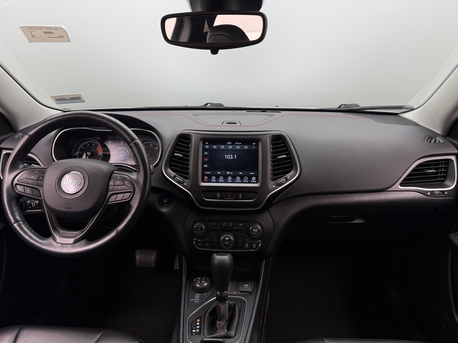 Thumbnail: 2021 Jeep Cherokee - 3
