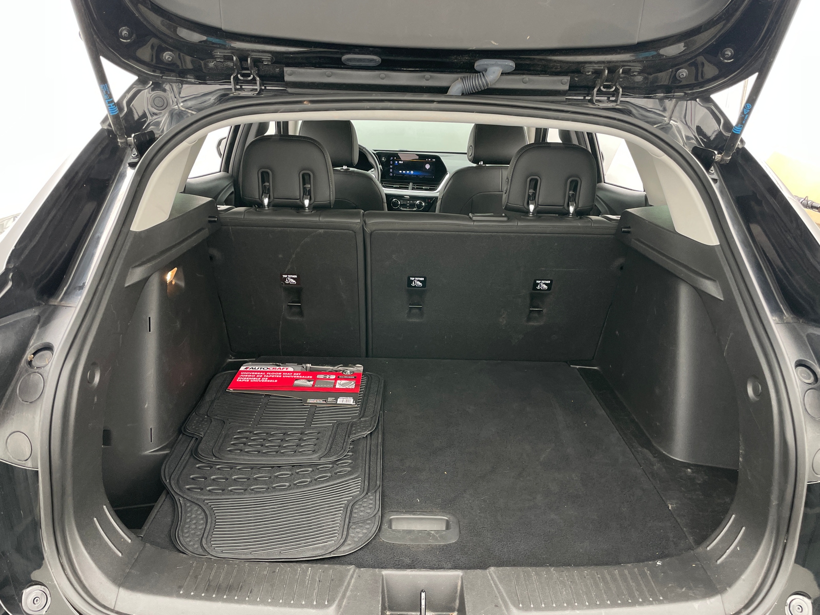 Thumbnail: 2024 Chevrolet Trax - 7