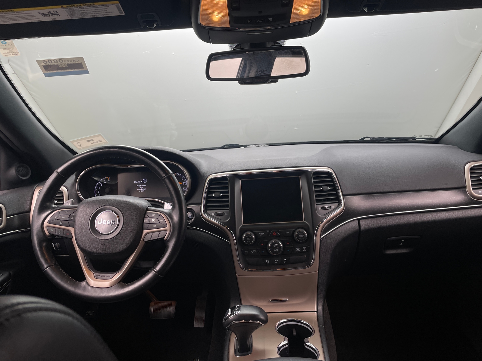 Thumbnail: 2015 Jeep Grand Cherokee - 2