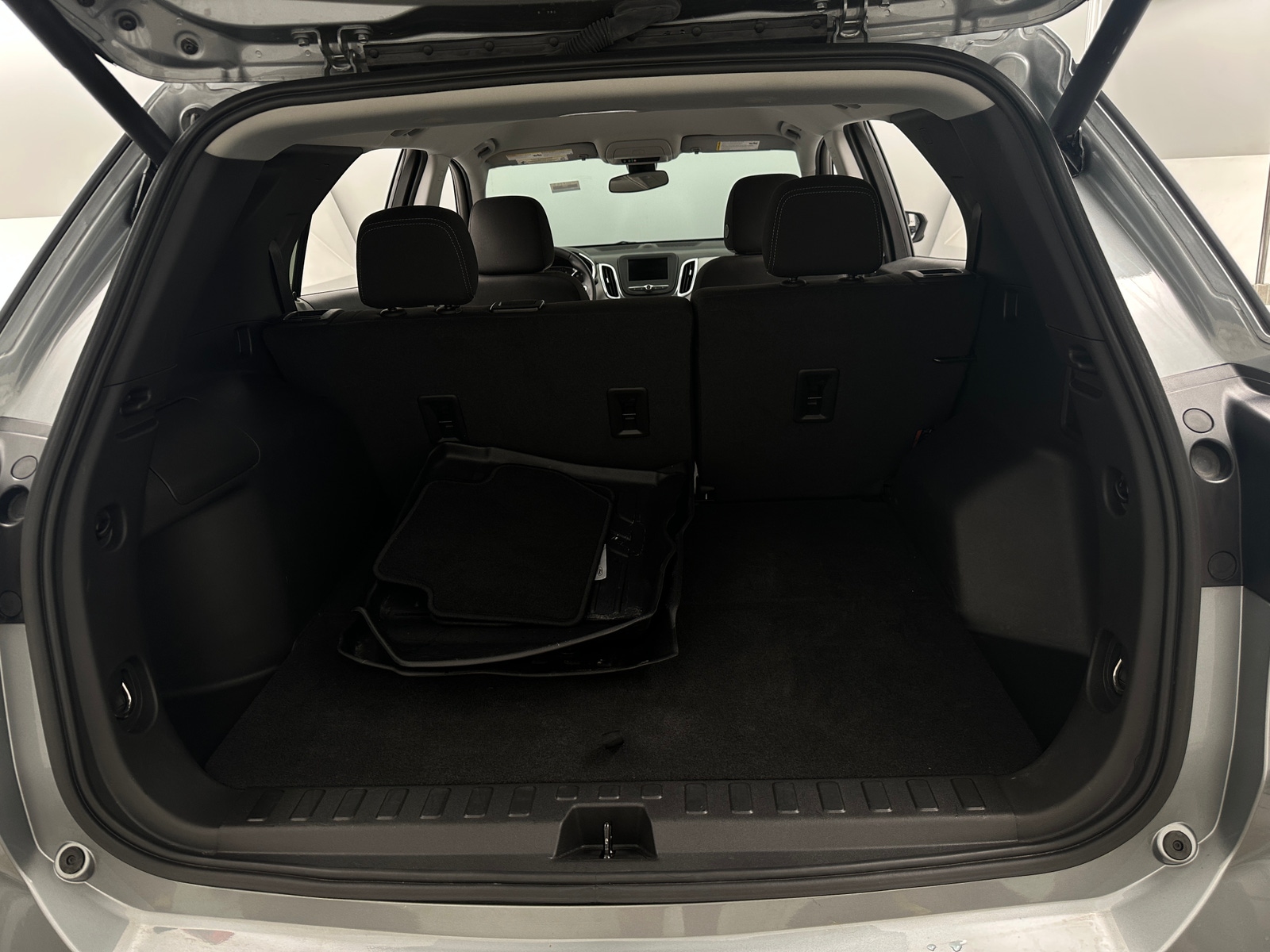Thumbnail: 2023 Chevrolet Equinox - 7