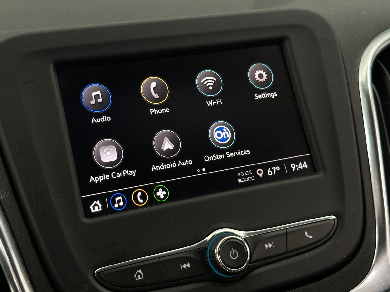 Thumbnail: 2023 Chevrolet Equinox - 4