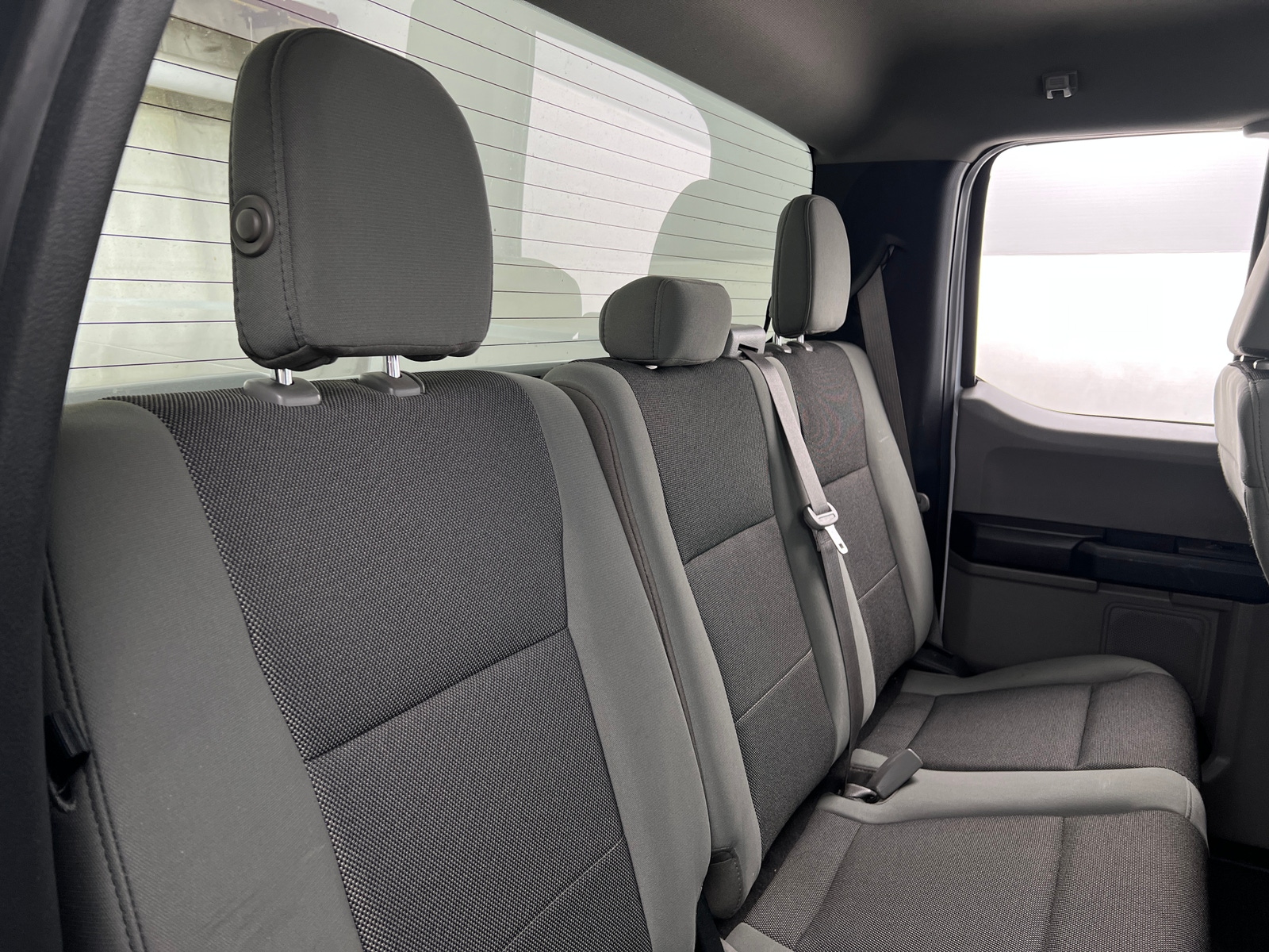 Thumbnail: 2019 Ford Econoline - 6