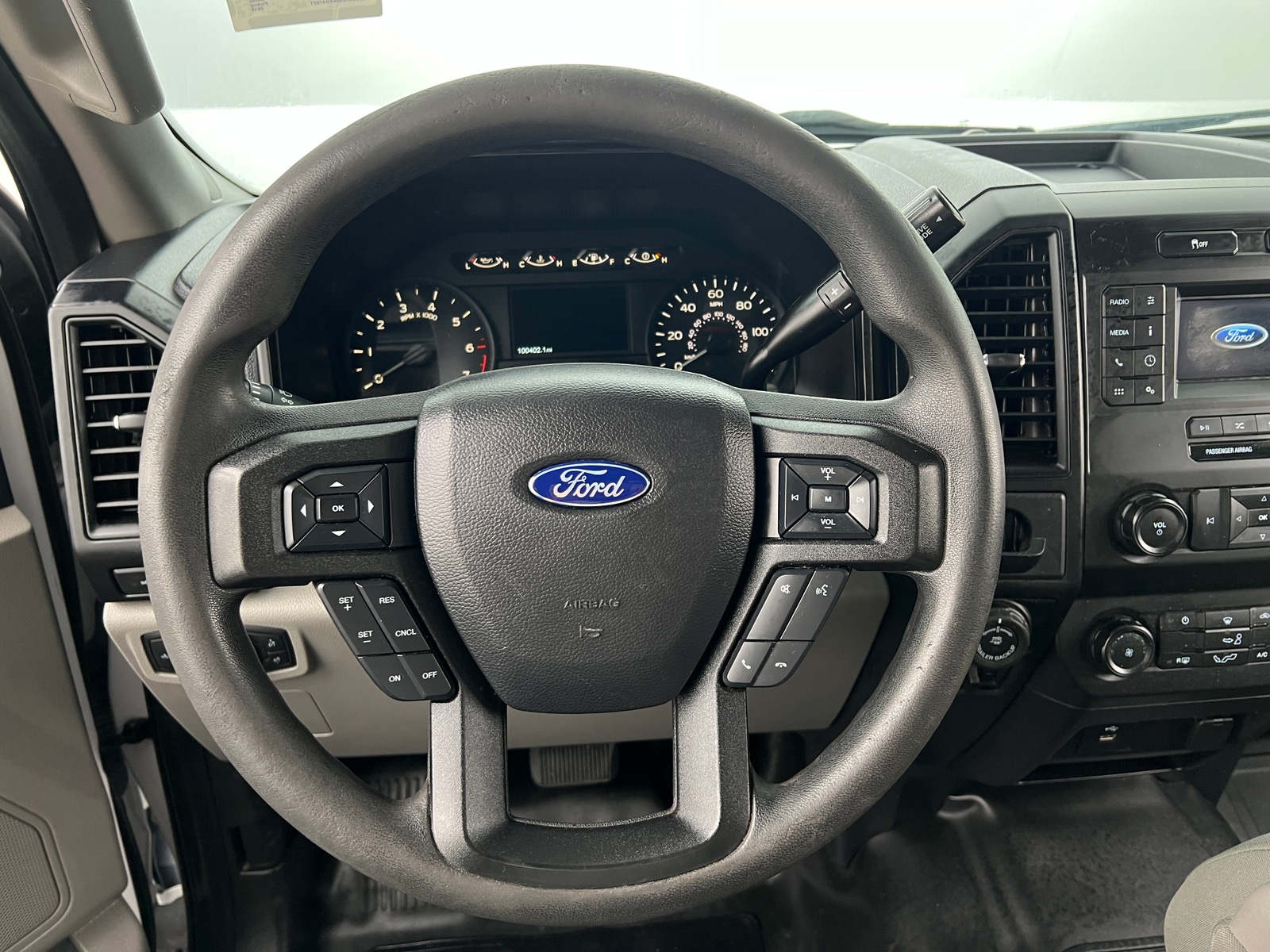 Thumbnail: 2019 Ford Econoline - 5