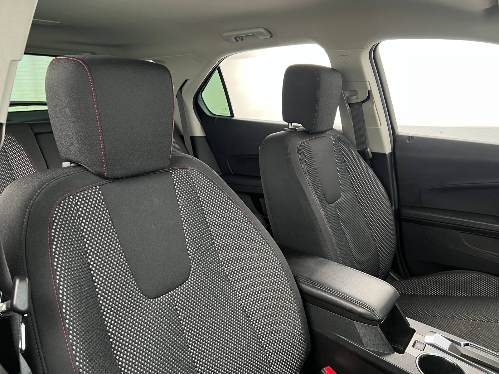 Thumbnail: 2017 Chevrolet Equinox - 2