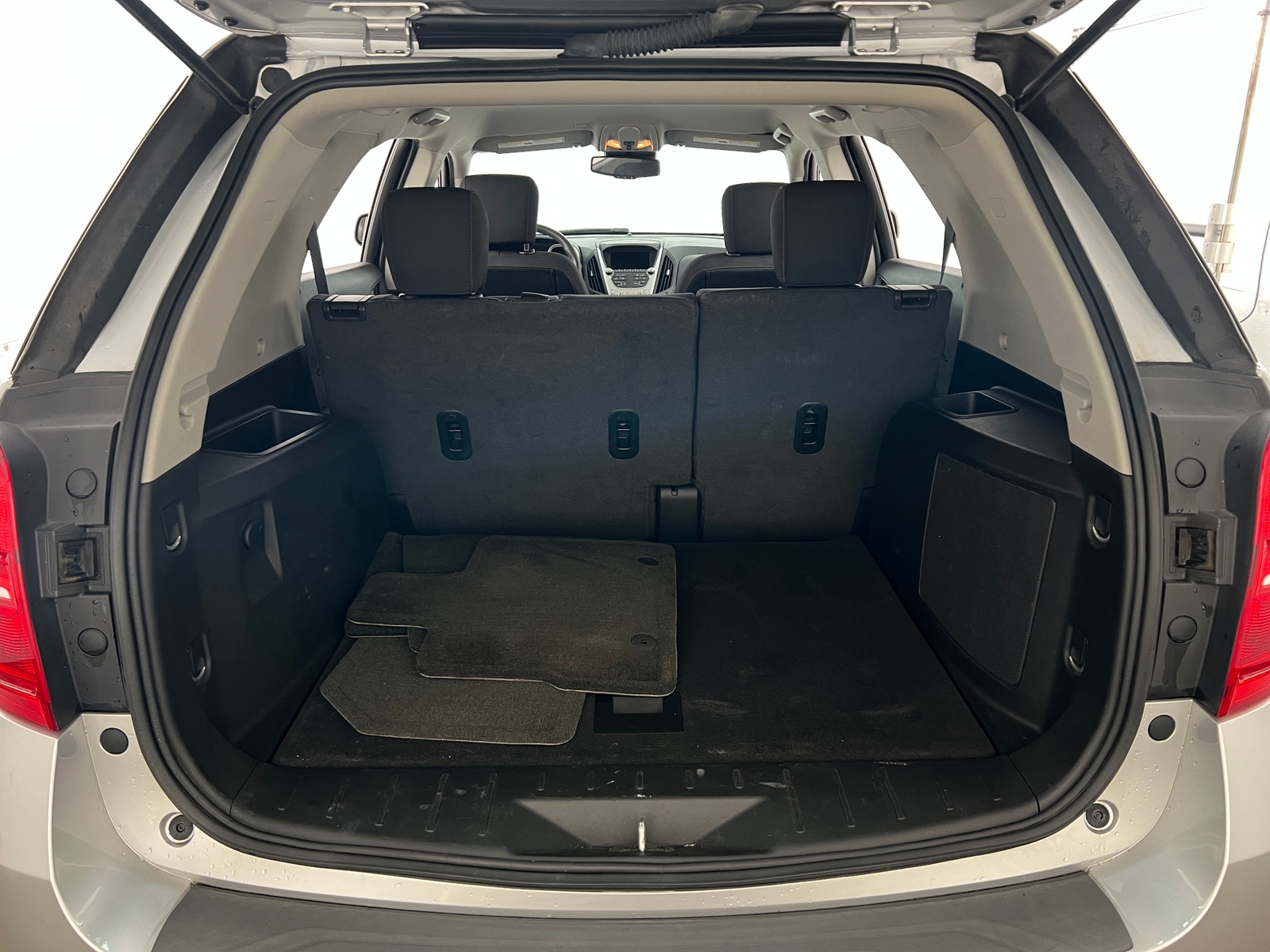 Thumbnail: 2017 Chevrolet Equinox - 7