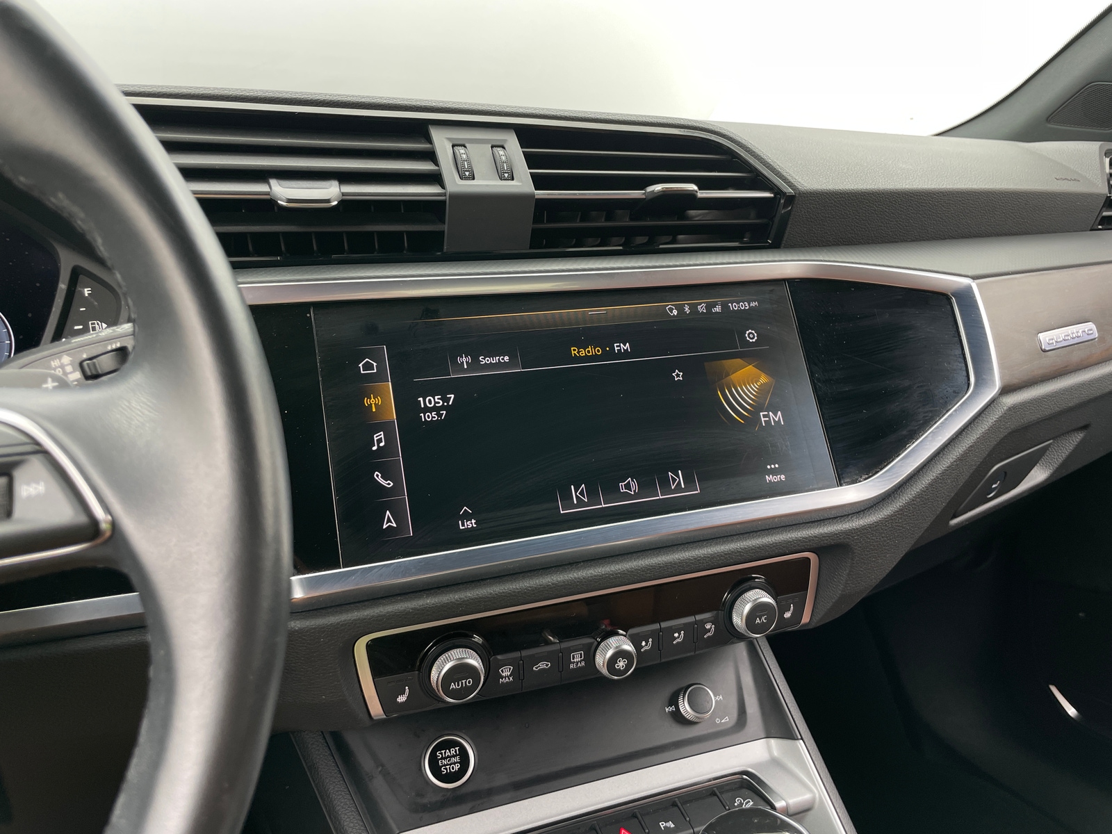 Thumbnail: 2021 Audi Q3 - 3