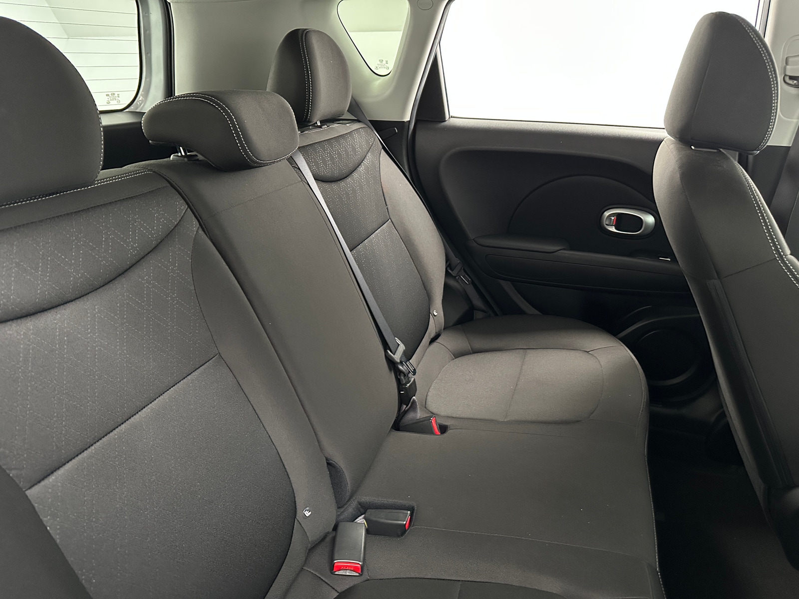Thumbnail: 2017 Kia Soul - 6
