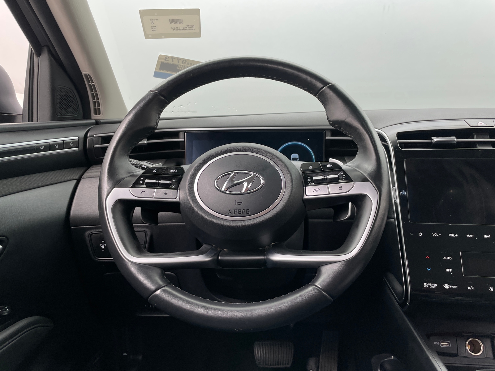 Thumbnail: 2024 Hyundai Tucson - 4