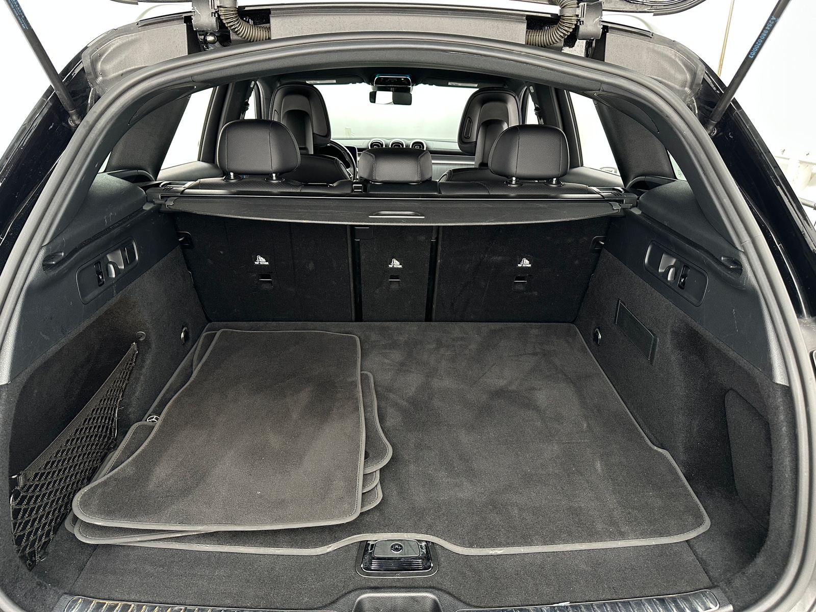 Thumbnail: 2024 Mercedes-Benz GLC - 6