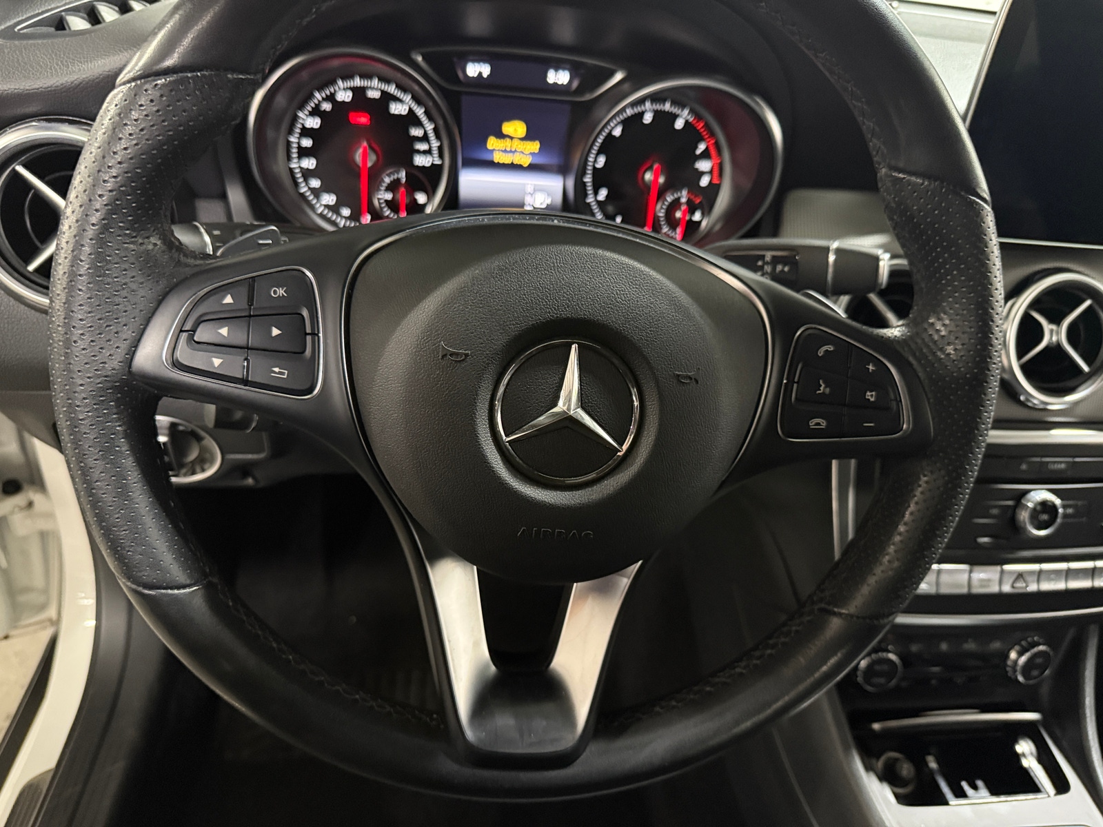 Thumbnail: 2019 Mercedes-Benz GLA - 4