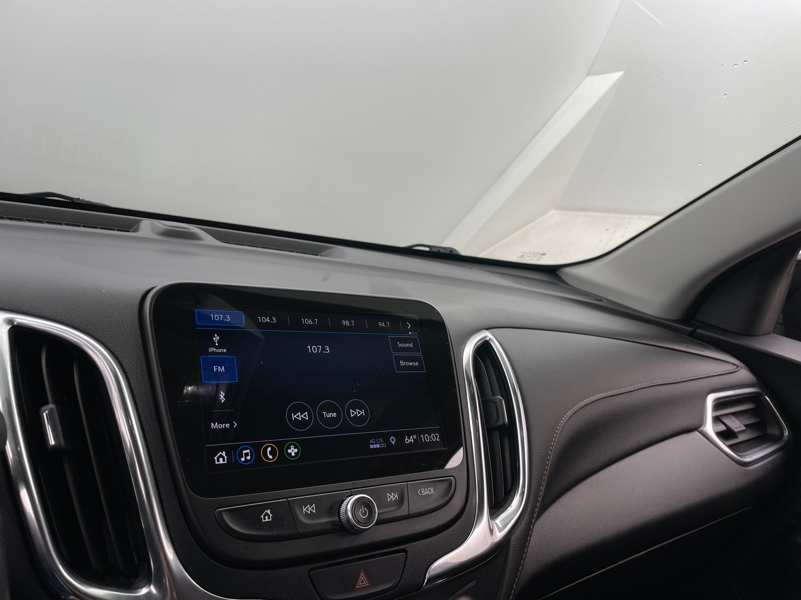 Thumbnail: 2020 Chevrolet Equinox - 3
