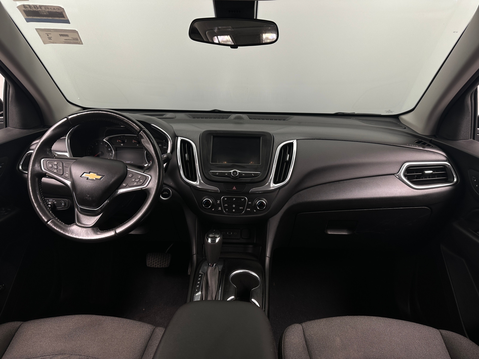 Thumbnail: 2020 Chevrolet Equinox - 3