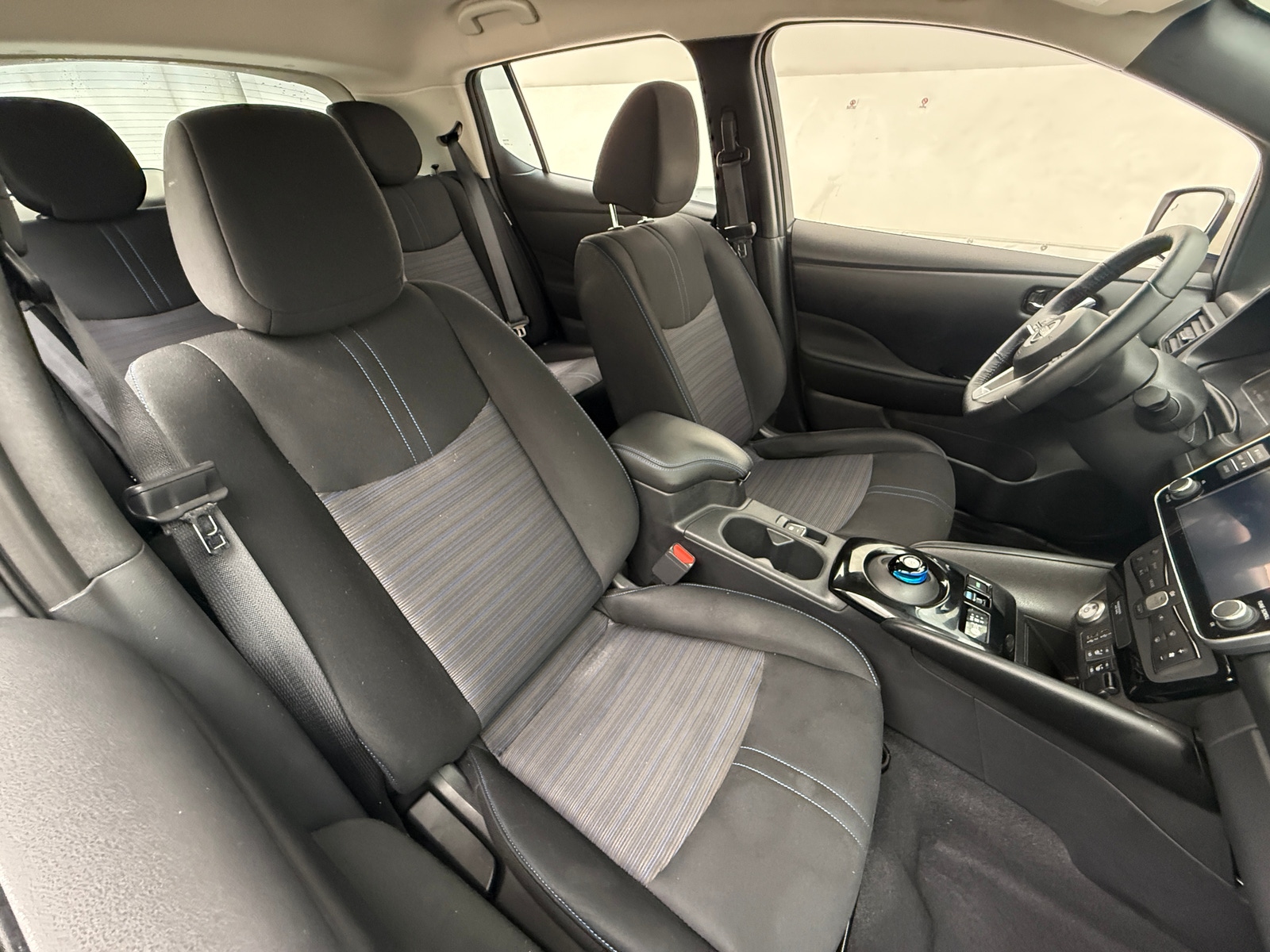 Thumbnail: 2023 Nissan Leaf - 2
