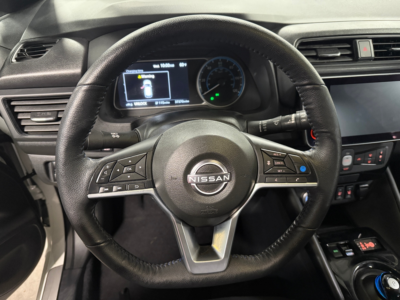 Thumbnail: 2023 Nissan Leaf - 5