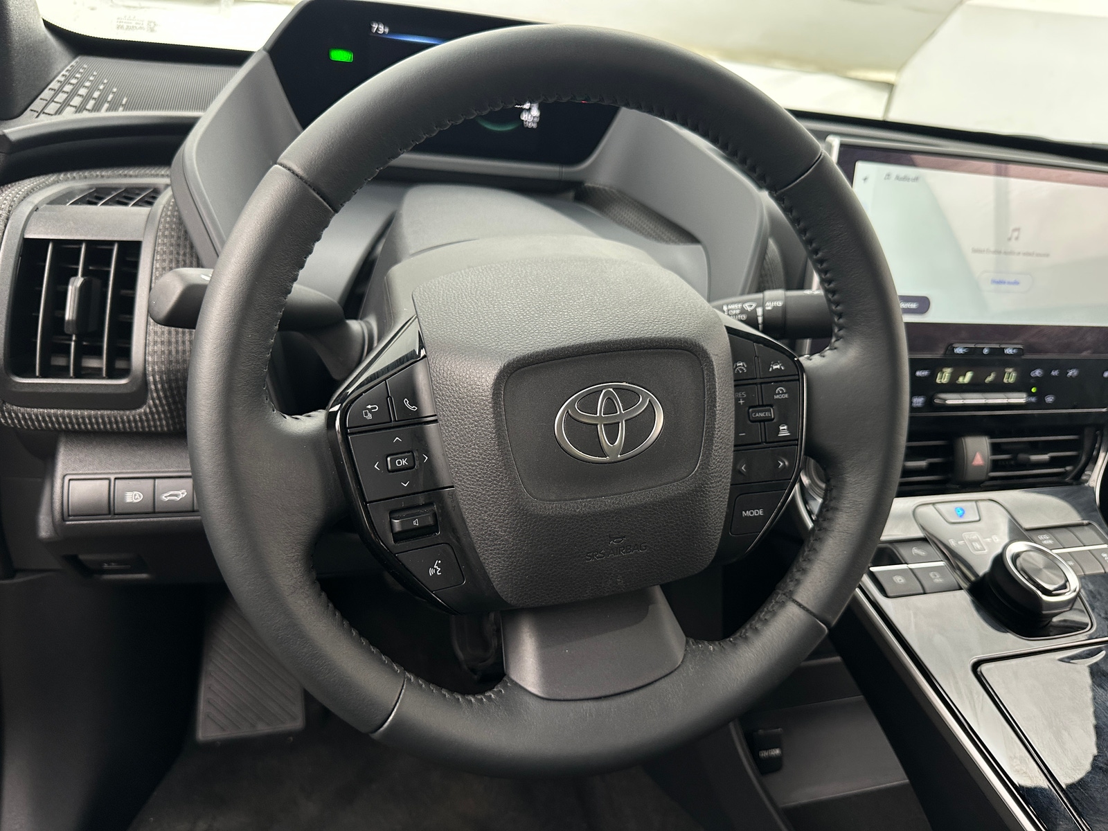 Thumbnail: 2024 Toyota bZ4X - 5