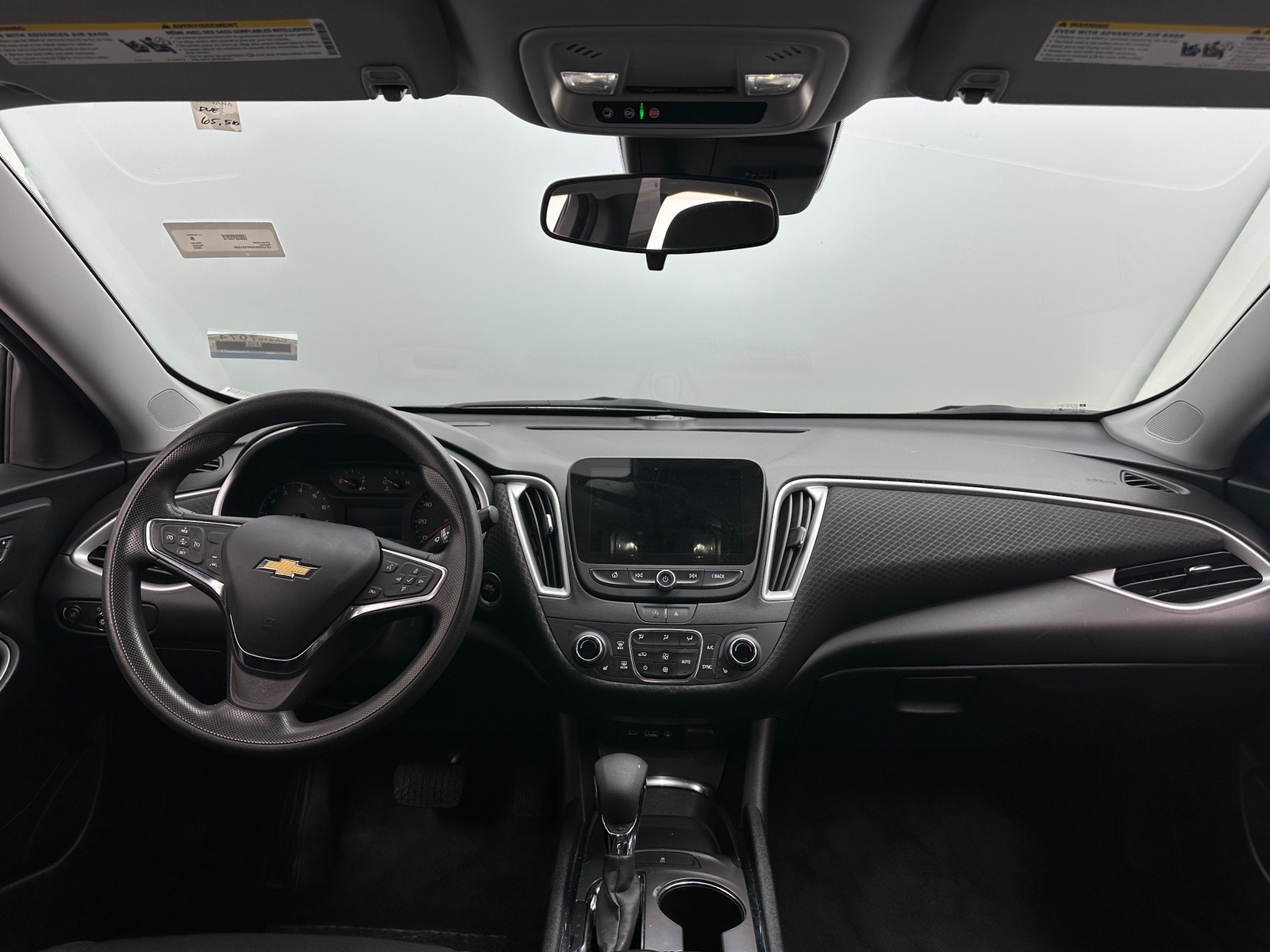 Thumbnail: 2023 Chevrolet Malibu - 3