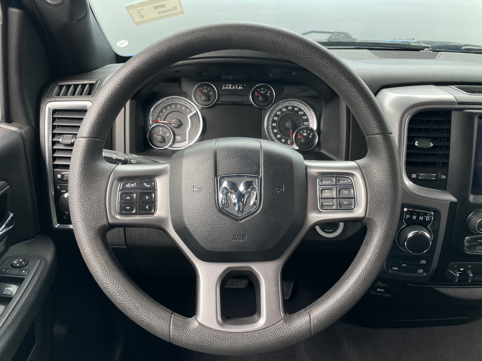 Thumbnail: 2021 RAM 1500 Classic - 5