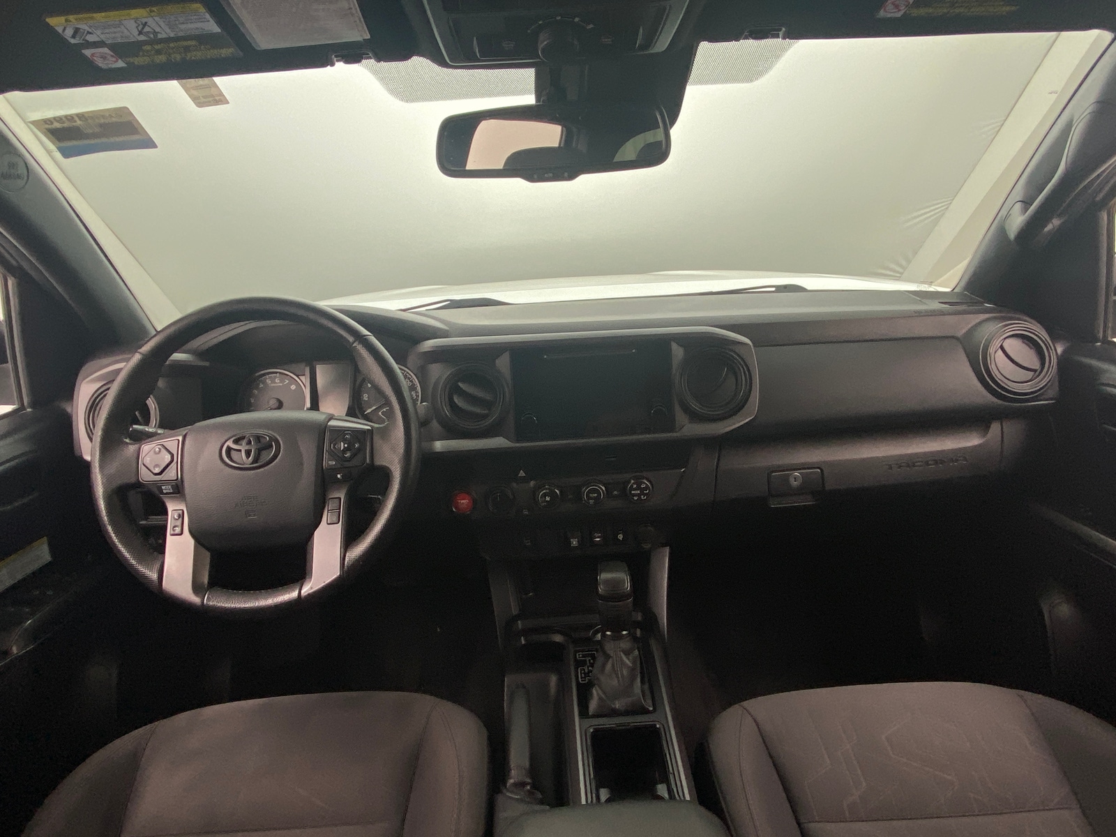 Thumbnail: 2019 Toyota Tacoma - 3