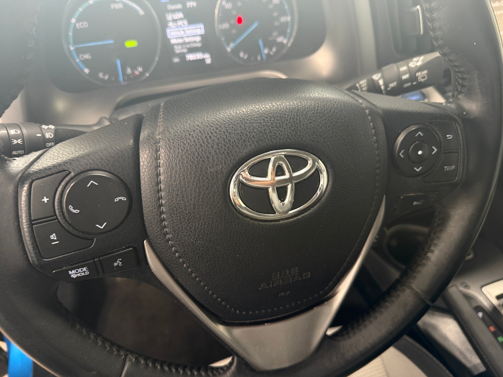 Thumbnail: 2017 Toyota RAV4 - 5