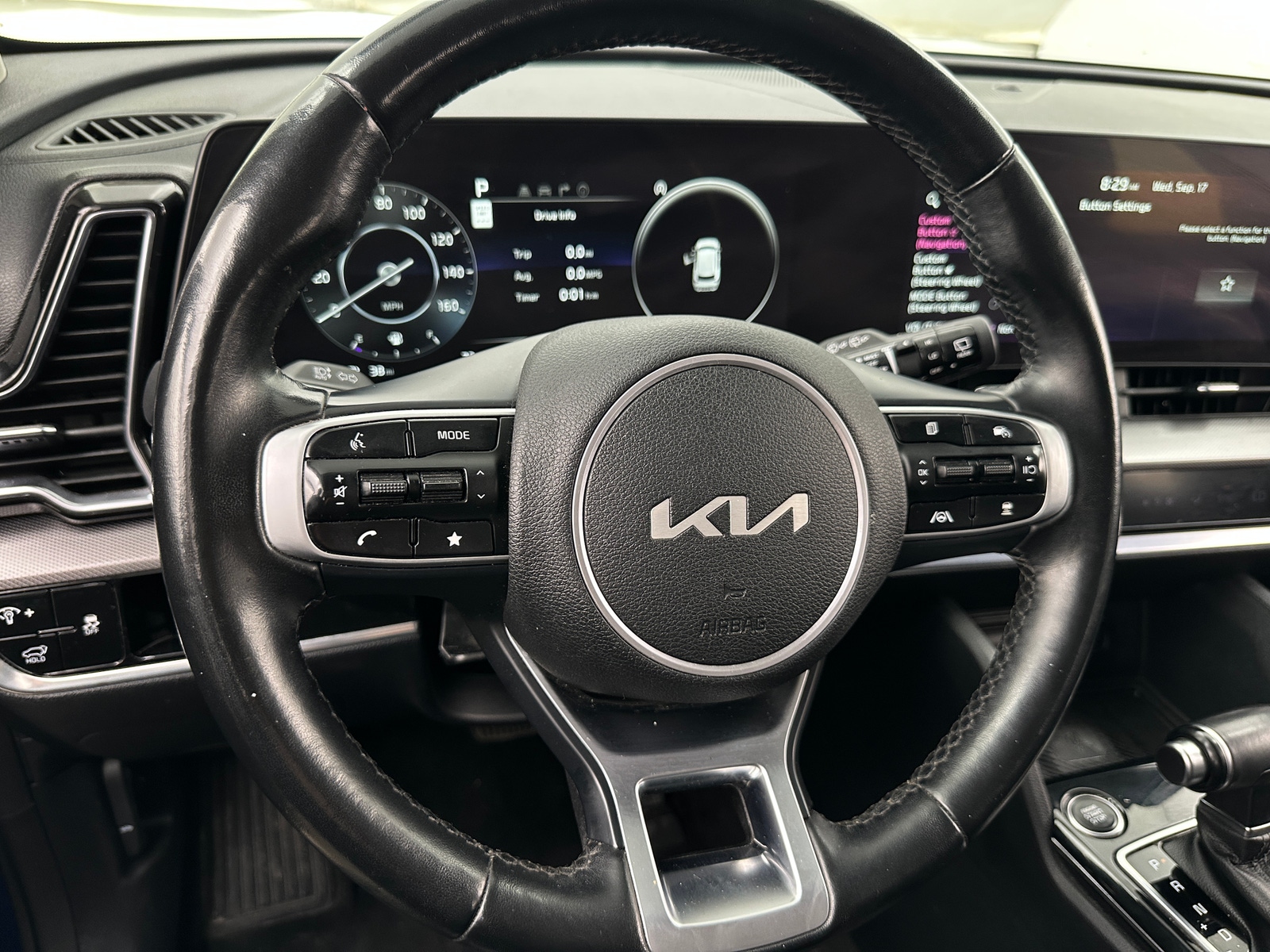 Thumbnail: 2023 Kia Sportage - 4