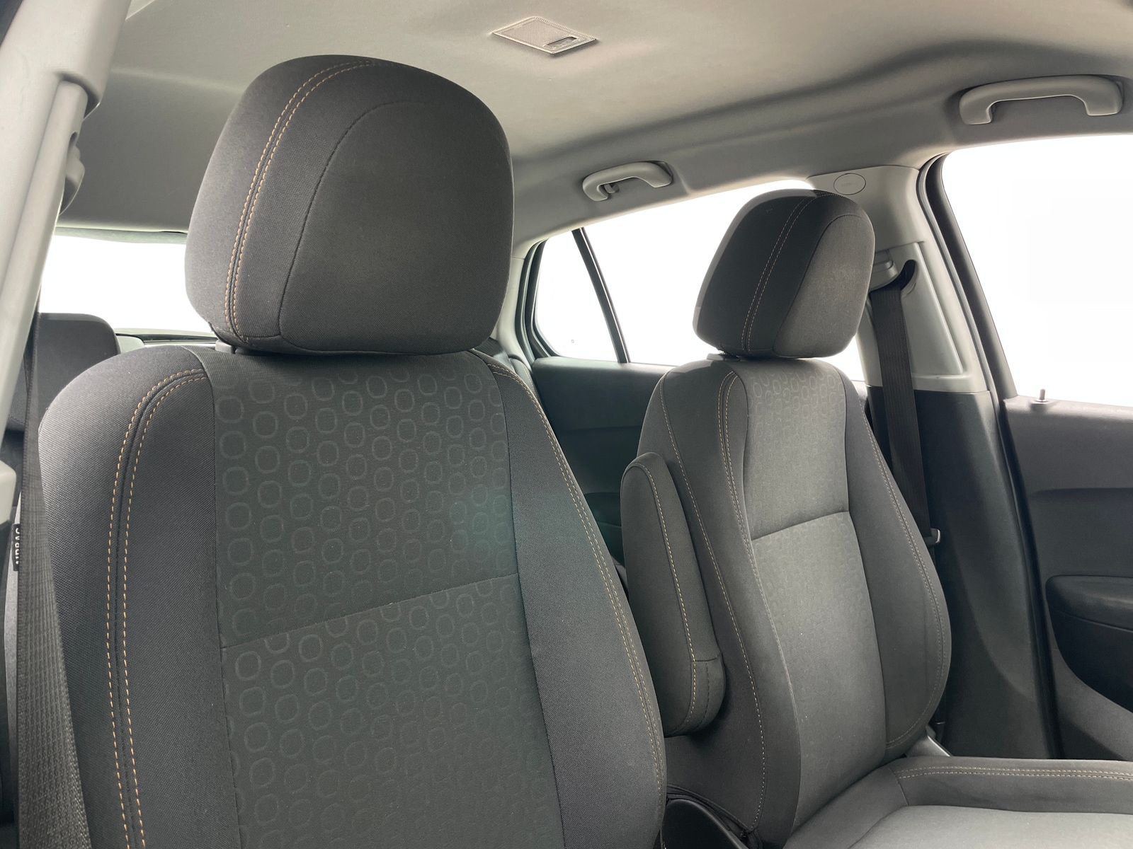 Thumbnail: 2018 Chevrolet Trax - 2