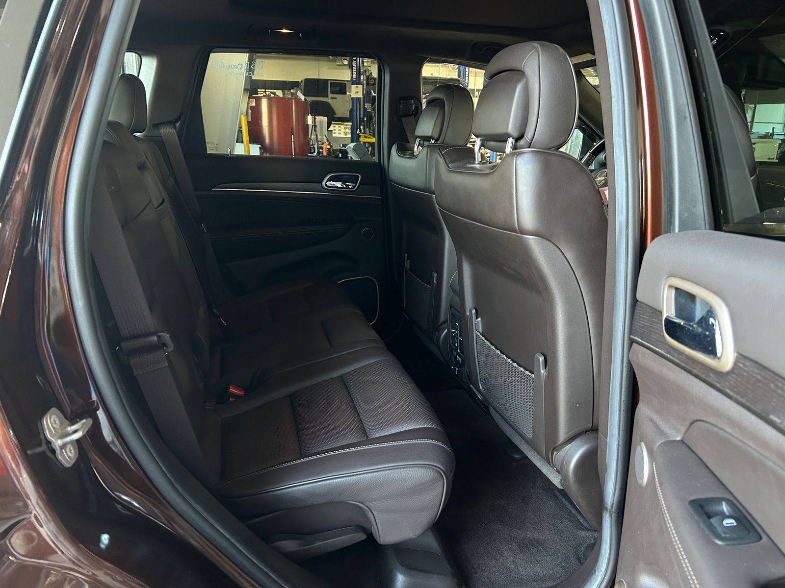 Thumbnail: 2014 Jeep Grand Cherokee - 5