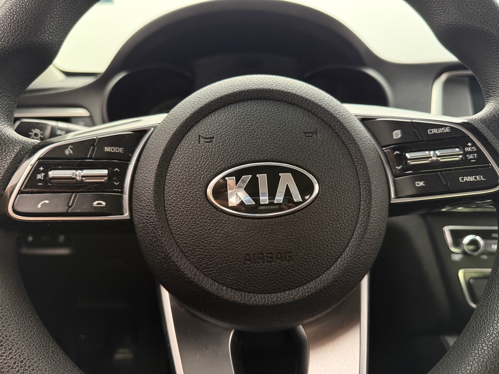 Thumbnail: 2019 Kia Optima - 5