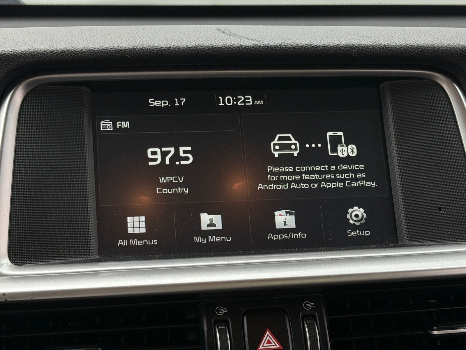 Thumbnail: 2019 Kia Optima - 4