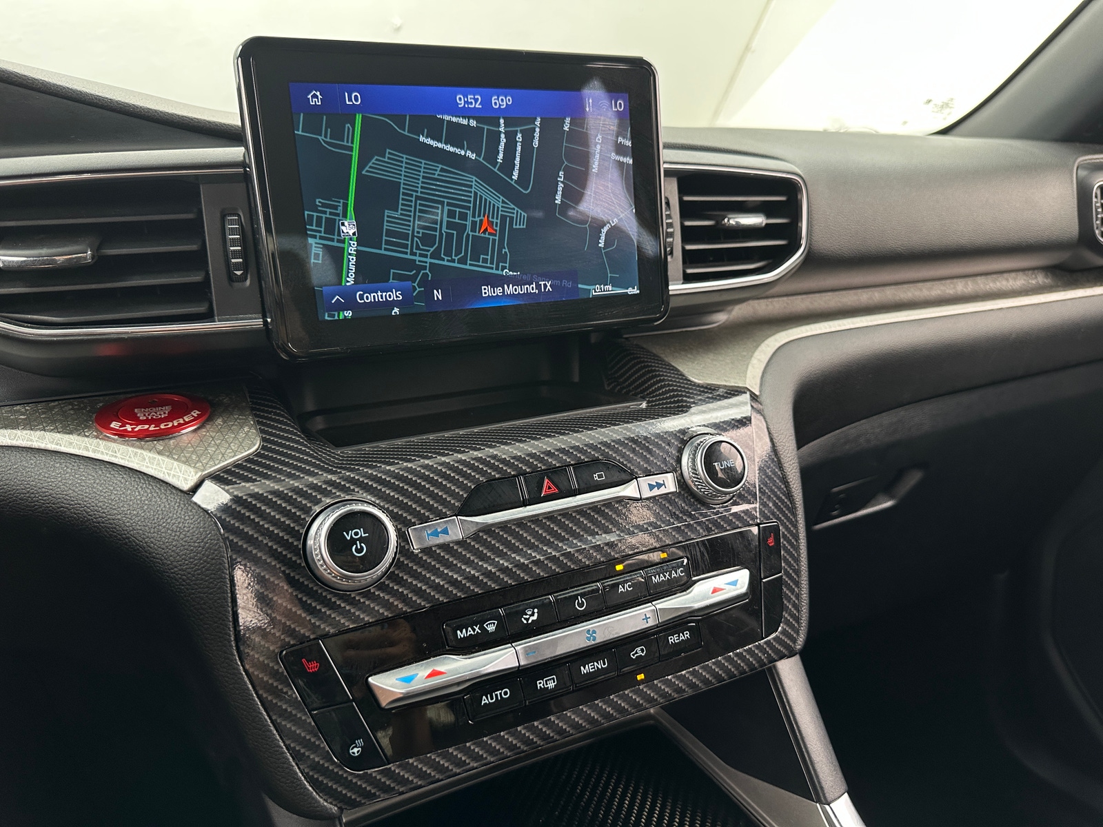 Thumbnail: 2022 Ford Explorer - 3
