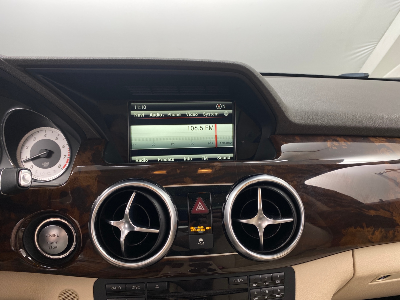 Thumbnail: 2015 Mercedes-Benz GLK - 3