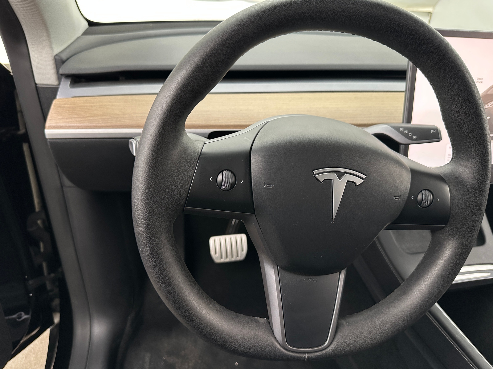 Thumbnail: 2023 Tesla Model Y - 4