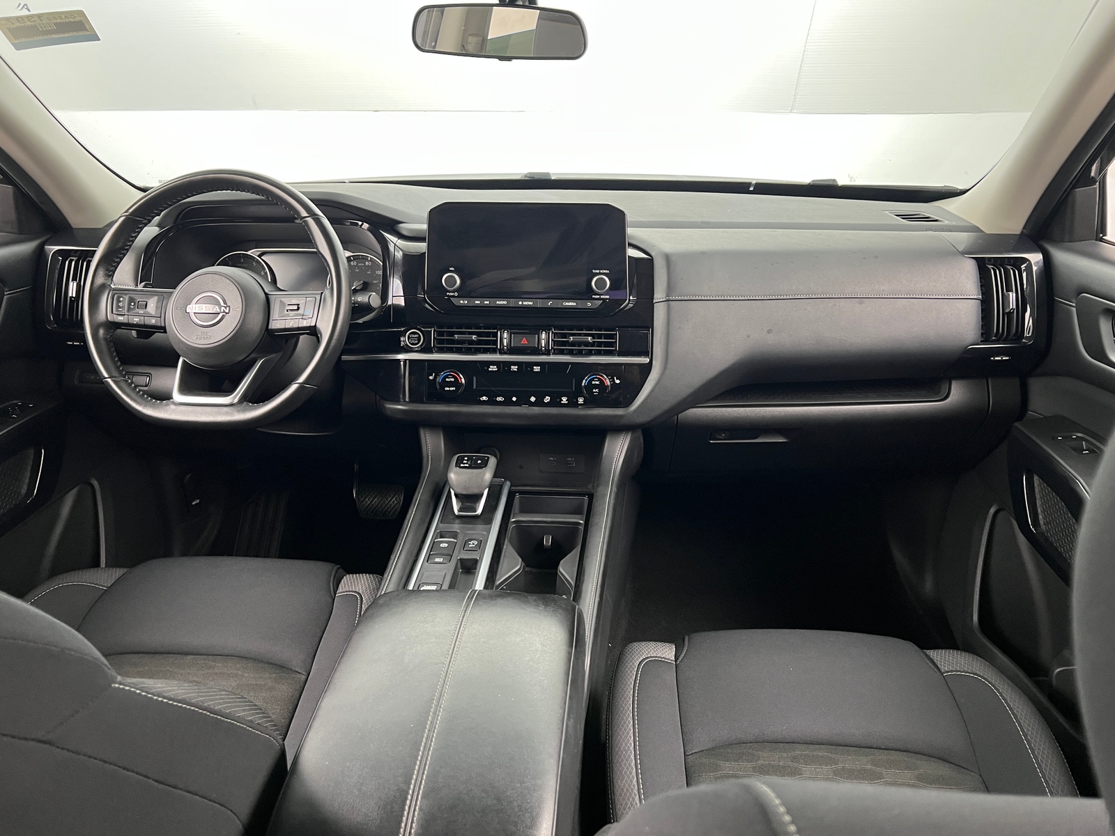 Thumbnail: 2024 Nissan Pathfinder - 3