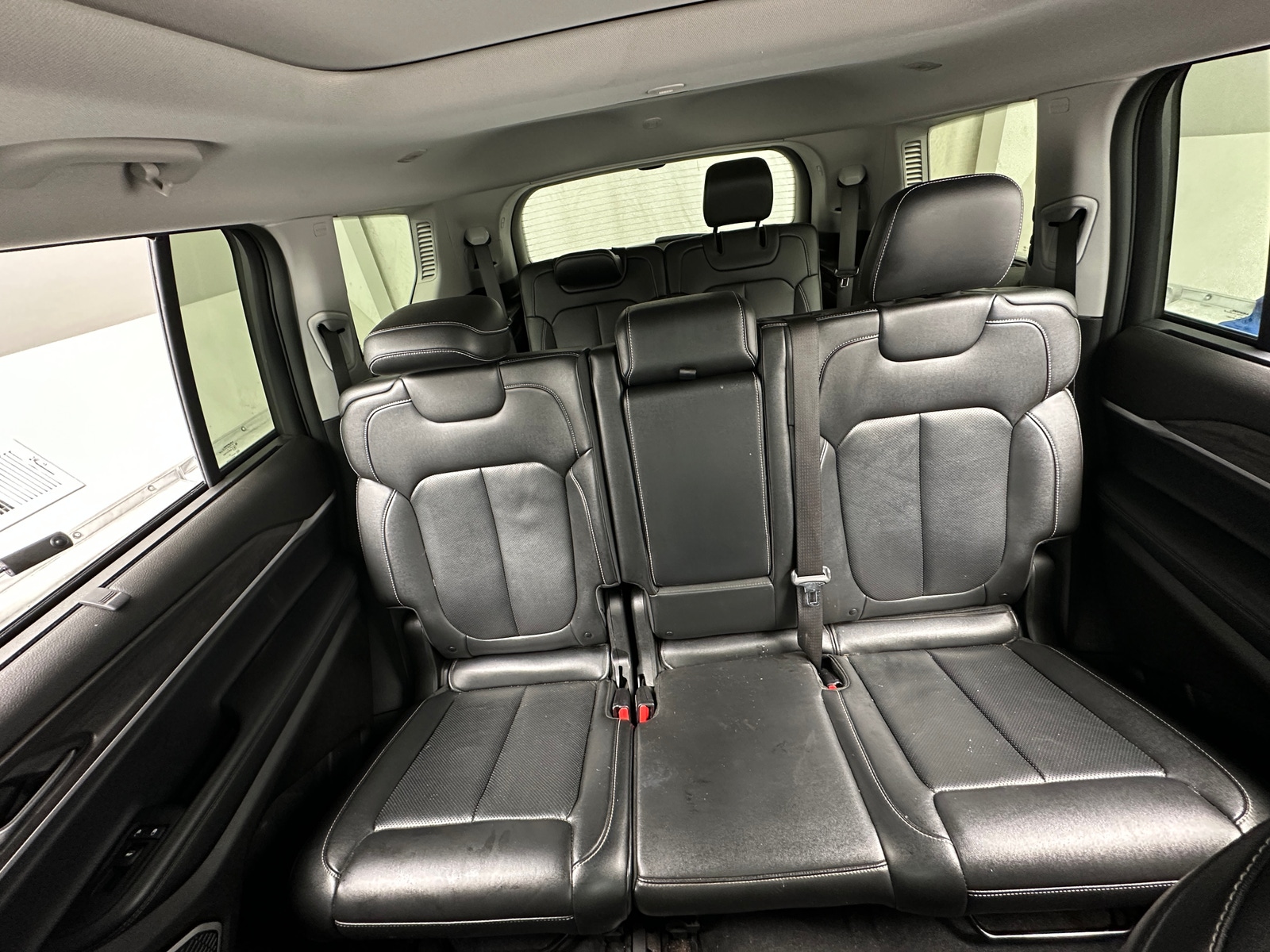 Thumbnail: 2022 Jeep Grand Cherokee L - 5