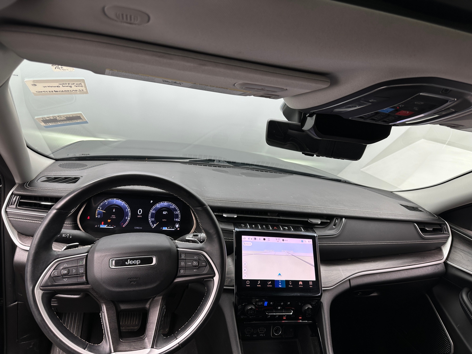 Thumbnail: 2022 Jeep Grand Cherokee L - 2