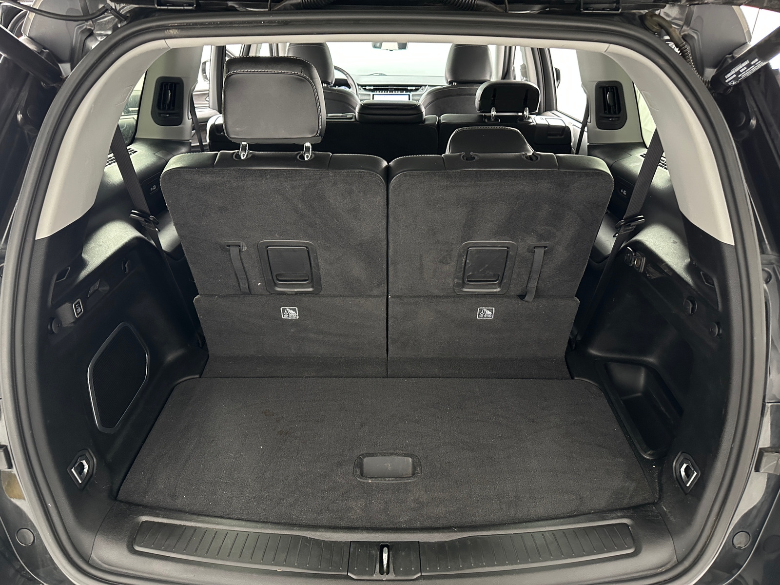 Thumbnail: 2022 Jeep Grand Cherokee L - 6