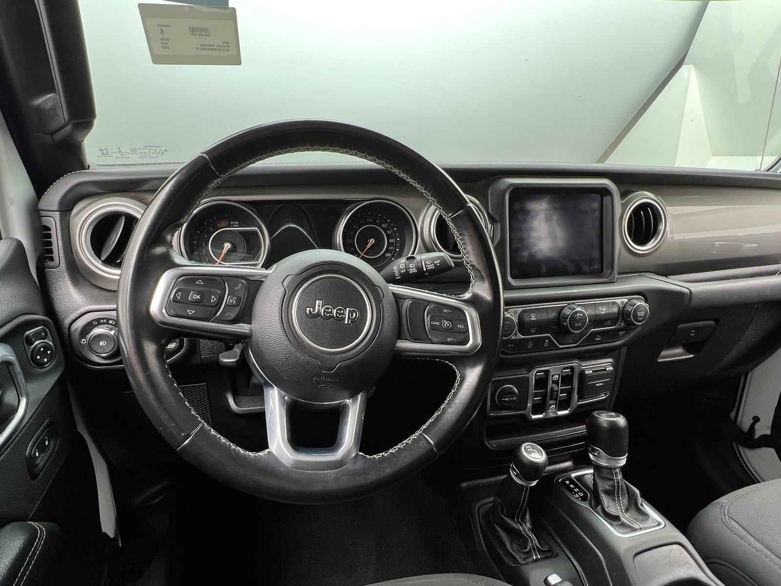 Thumbnail: 2022 Jeep Wrangler - 5