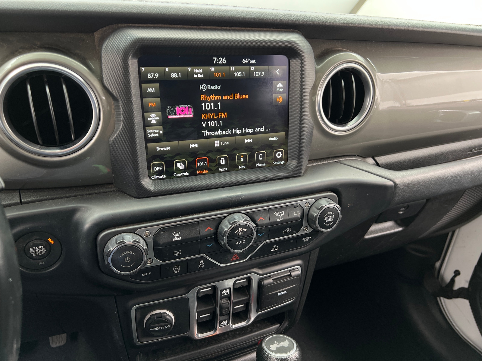 Thumbnail: 2022 Jeep Wrangler - 4