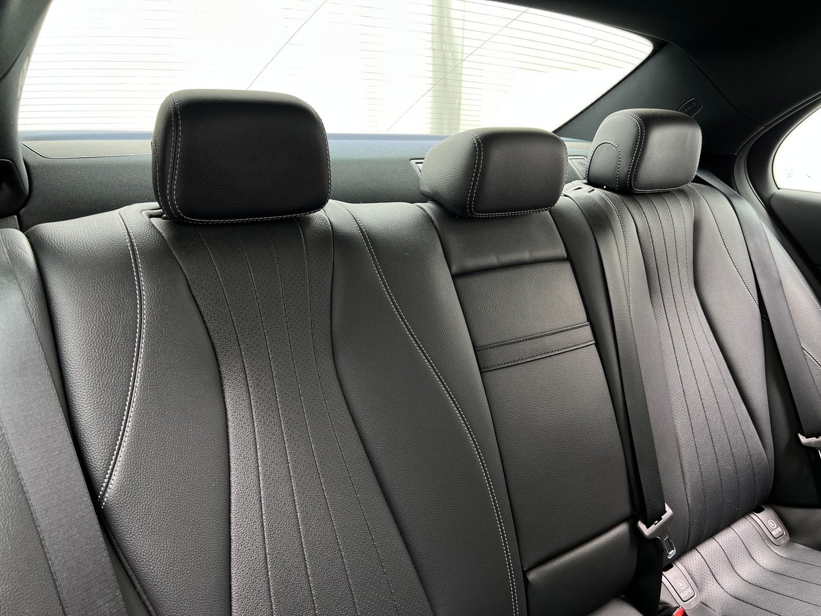 Thumbnail: 2019 Mercedes-Benz E-Class - 5