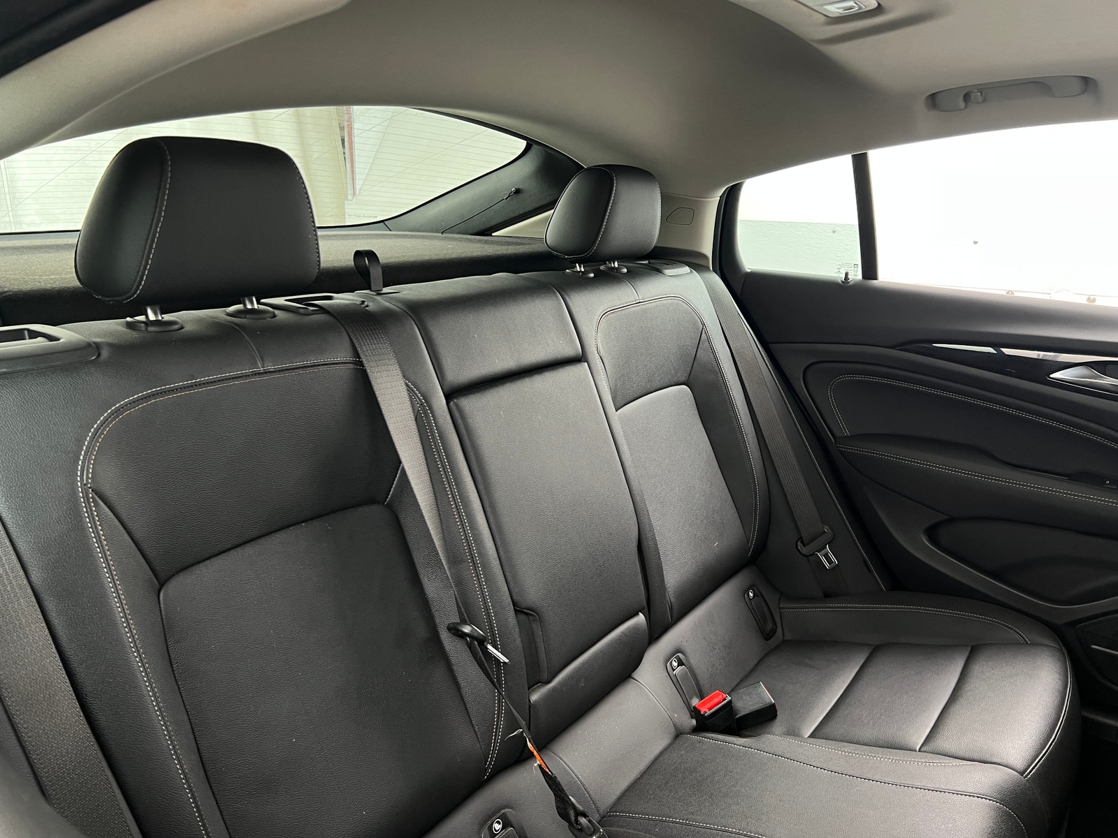 Thumbnail: 2018 Buick Regal - 5