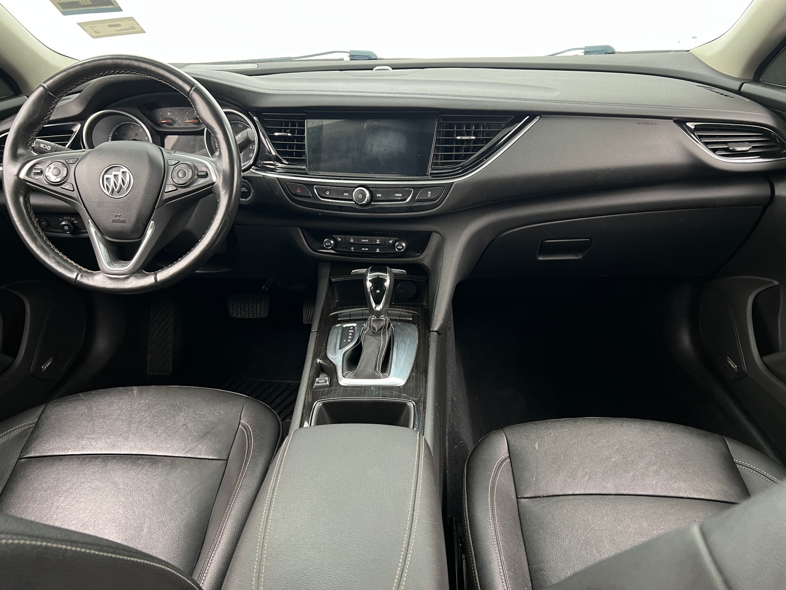 Thumbnail: 2018 Buick Regal - 2