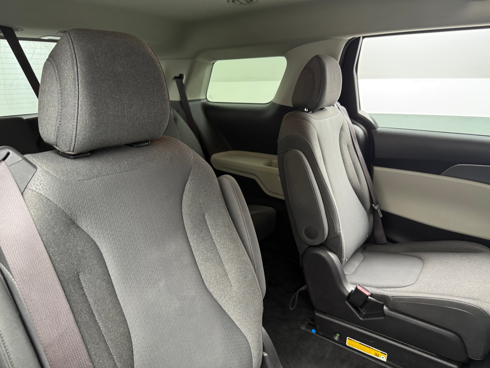 Thumbnail: 2024 Kia Carnival - 6