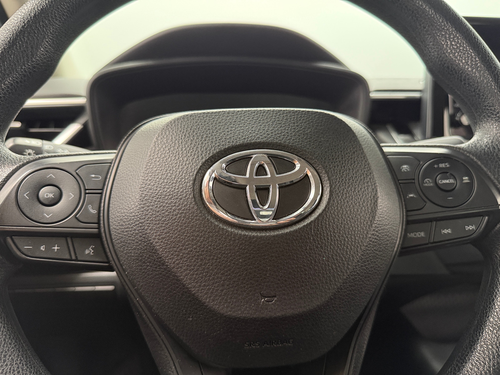 Thumbnail: 2023 Toyota Corolla - 5