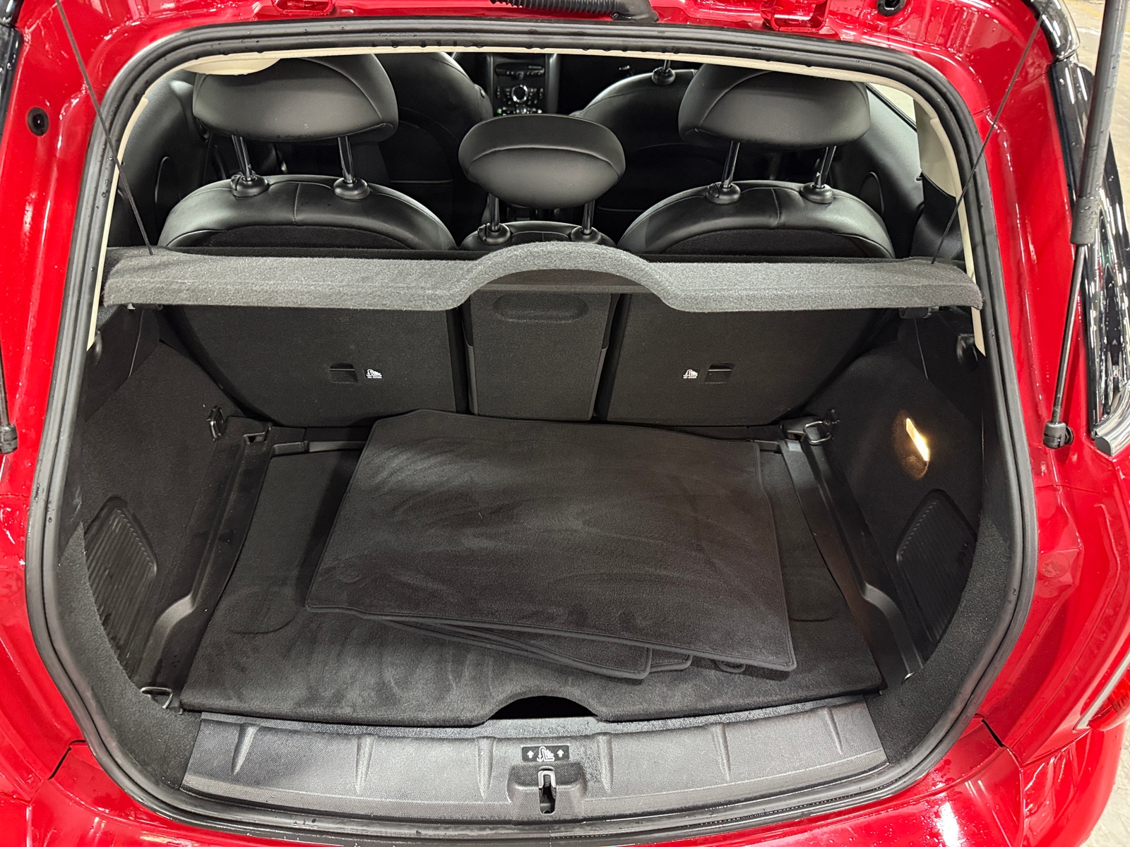 Thumbnail: 2014 MINI Cooper Countryman - 6