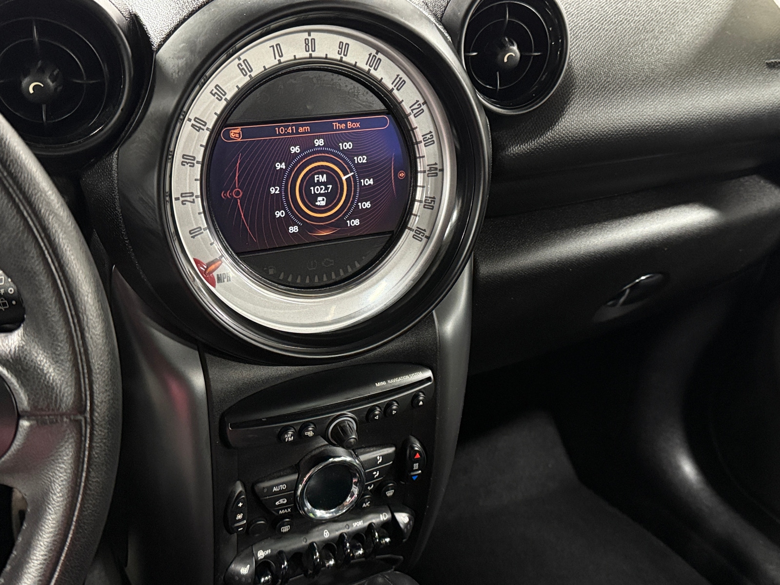 Thumbnail: 2014 MINI Cooper Countryman - 3